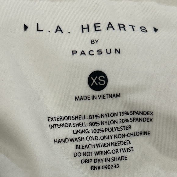 ♡white bikini bottom ♡ - Picture 4 of 4